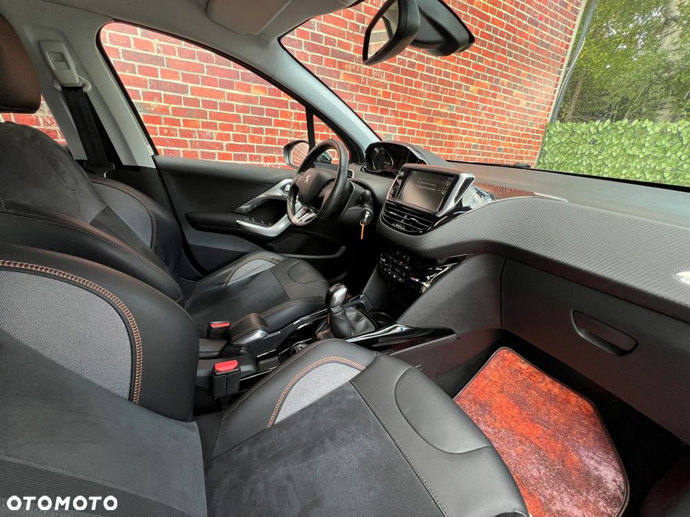 Peugeot 2008 - 7