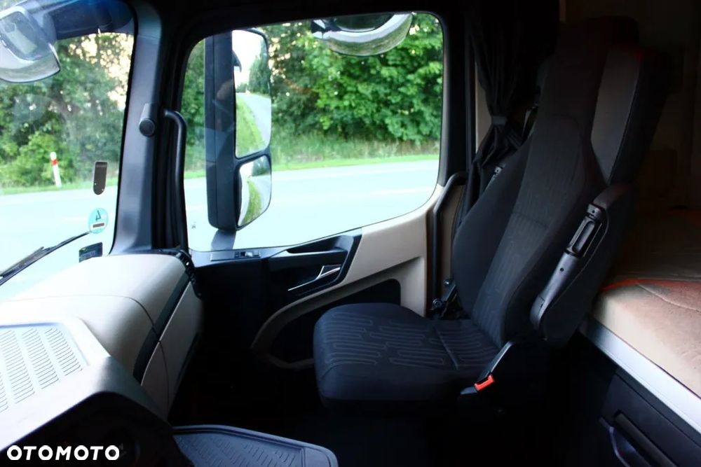 Mercedes-Benz ACTROS-MP4-1843-430KM-BIG-SPACE-AUTOMAT-EURO 6 - 19