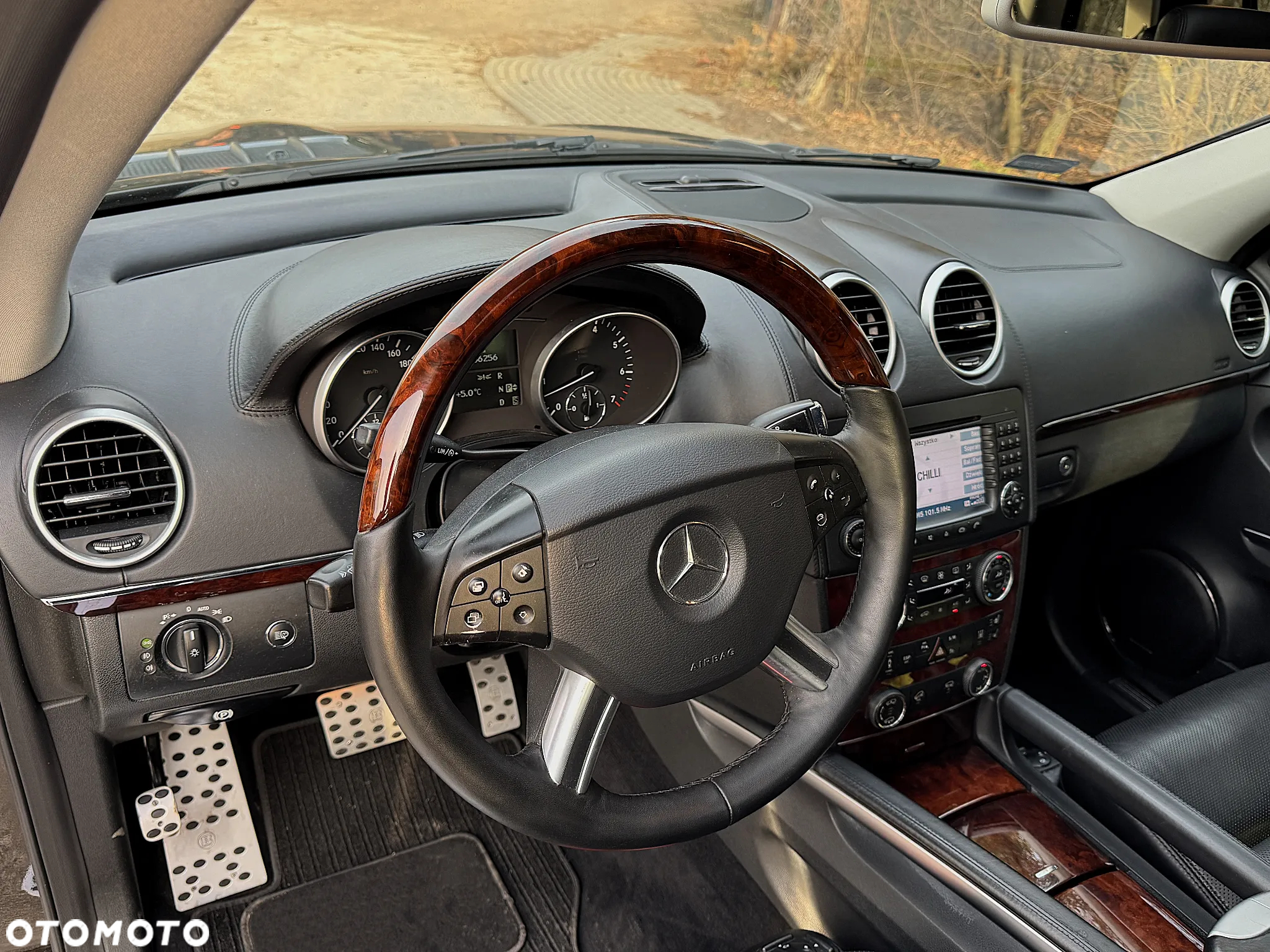 Mercedes-Benz GL 500 - 15