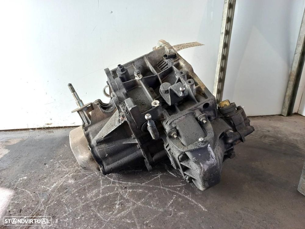 CAIXA DE VELOCIDADES CITROEN XANTIA BERLINA REF. 20TA59 - 1