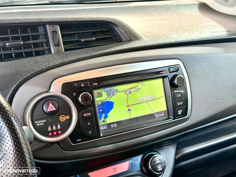Toyota Yaris 1.4 D-4D Sport +P.Tec. +P.Plus+P.Luxury - 20