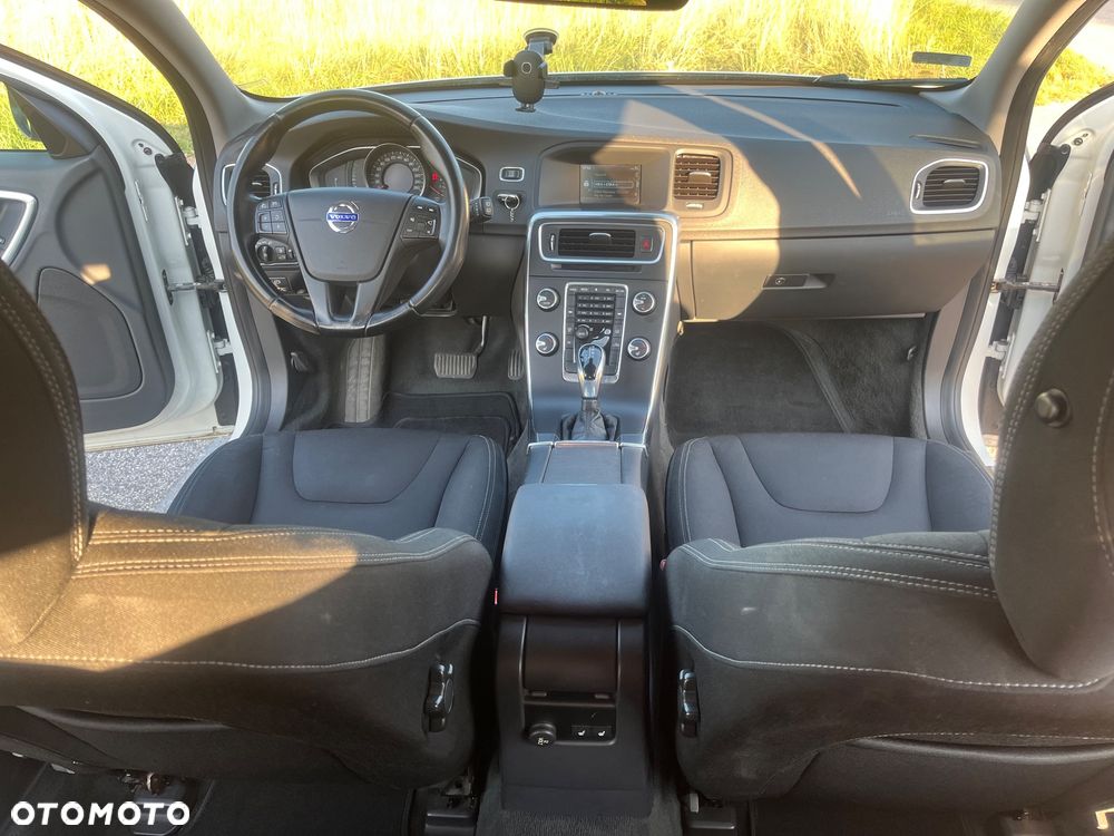 Volvo V60 - 14