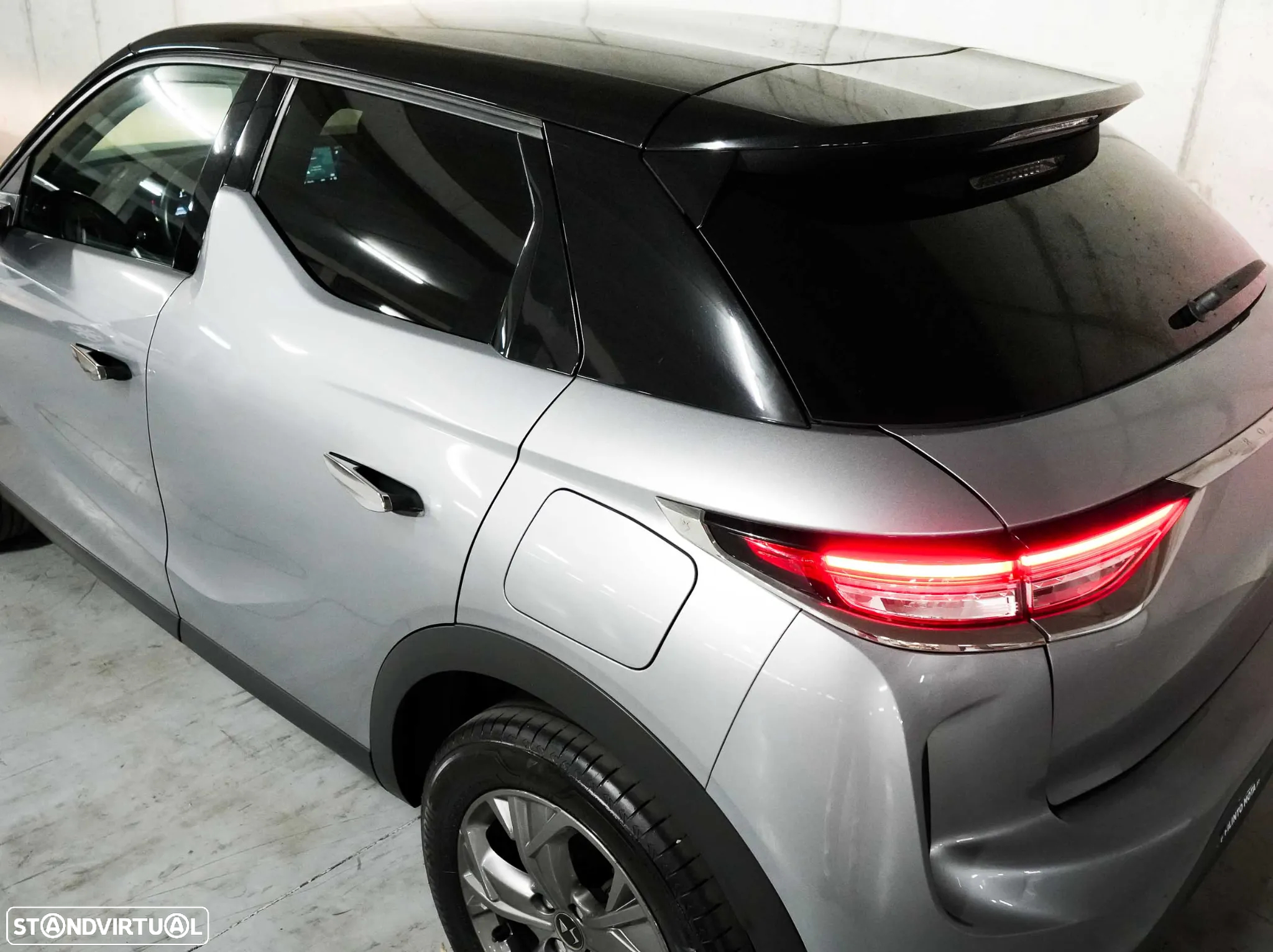 DS DS3 Crossback 1.5 BlueHDi Business EAT8 - 4