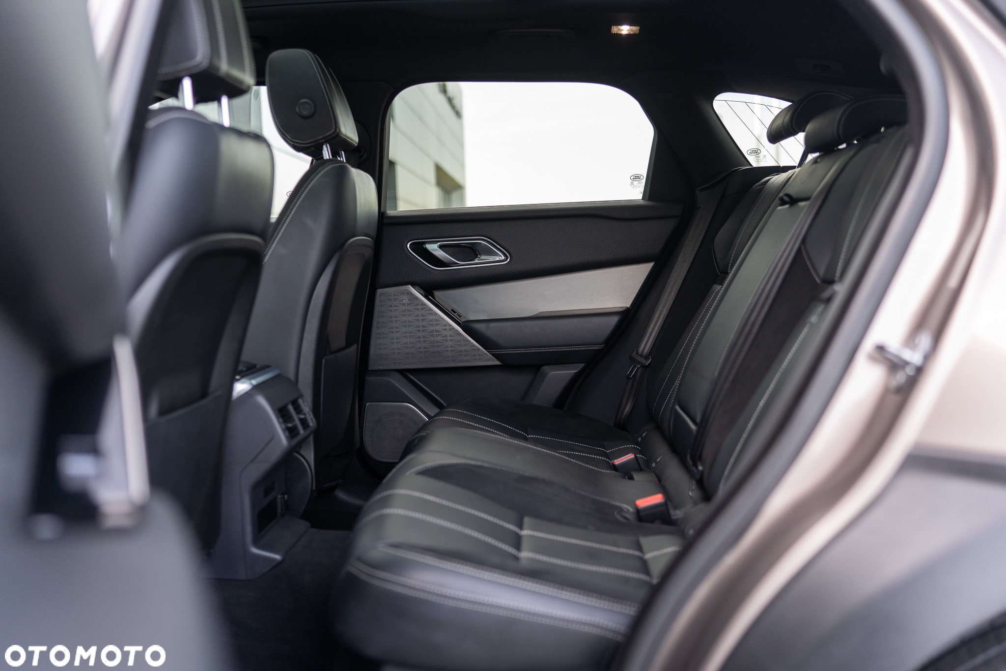 Land Rover Range Rover Velar 3.0 Si6 R-Dynamic SE - 19