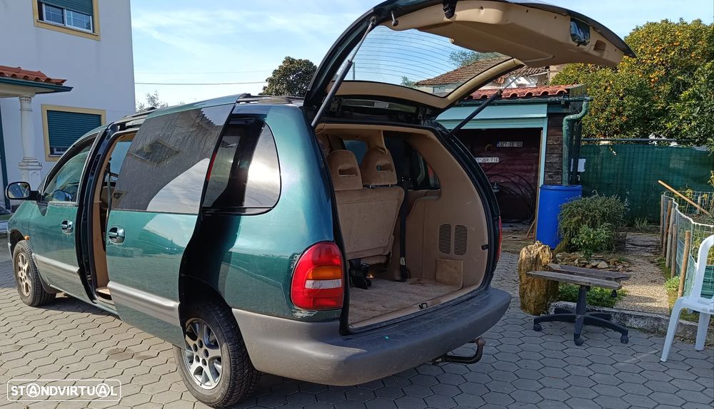 Chrysler Grand Voyager - 7