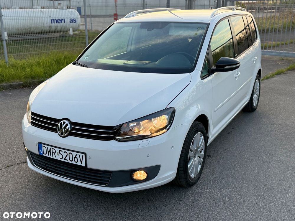 Volkswagen Touran - 34