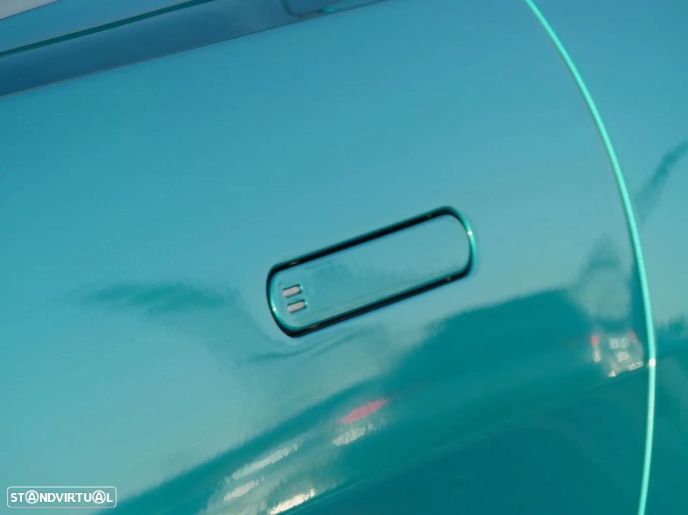 Aston Martin Vantage Coupe V8 - 8