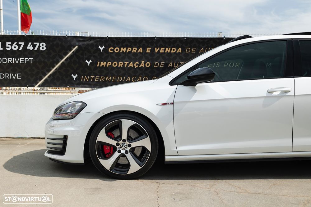VW Golf GTI Performance BlueMotion DSG - 6
