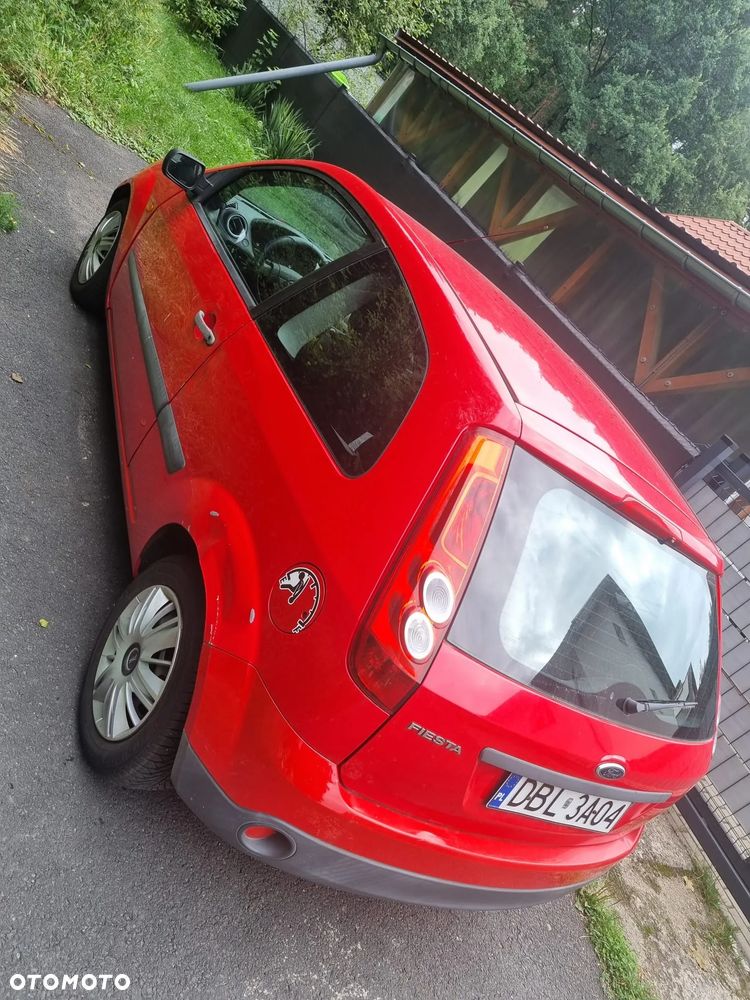 Ford Fiesta - 7