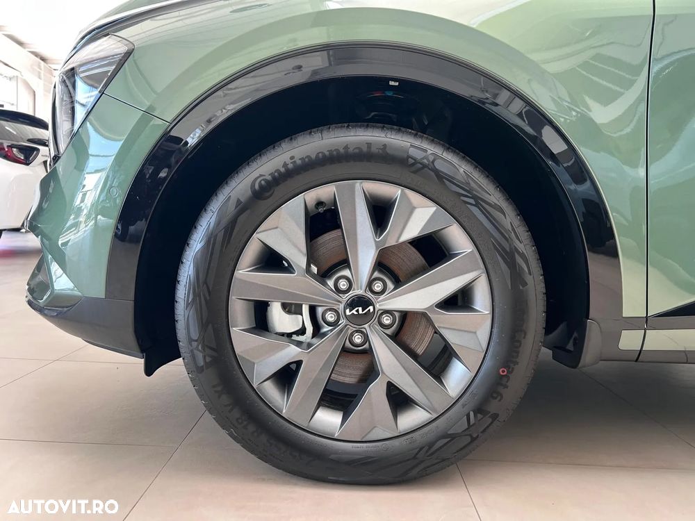 Kia Sportage 1.6 T-GDI HEV 6AT 4x2 GT Line - 8