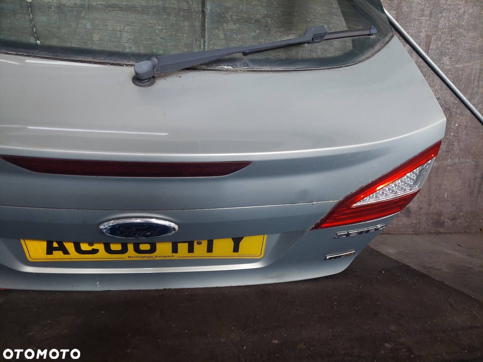 KLAPA BAGAŻNIKA KOMPLETNA FORD MONDEO MK4 HB 5D D8 - 7