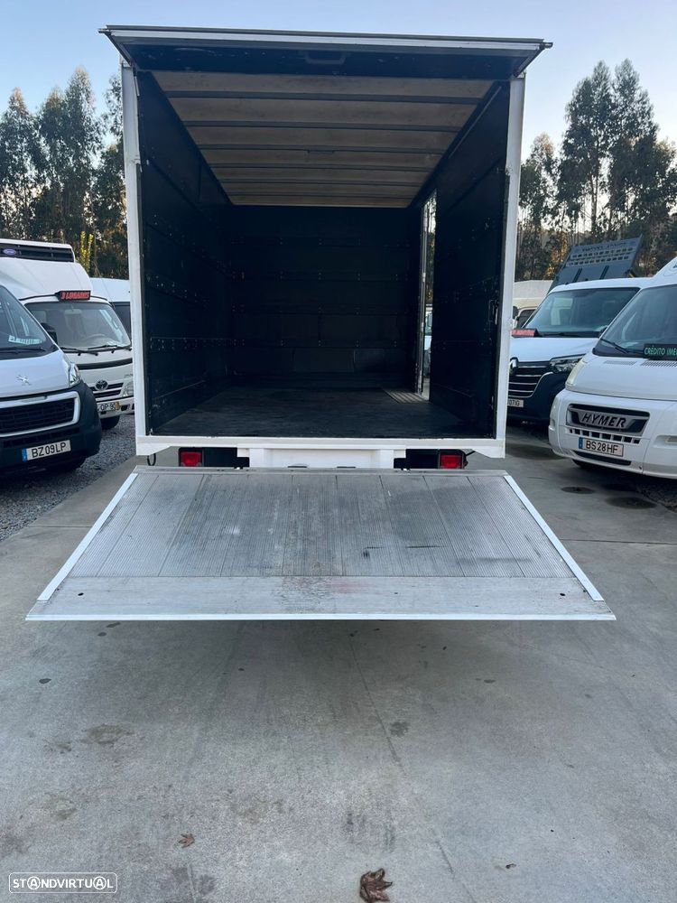 Iveco Daily Contentor com Plataforma - 17