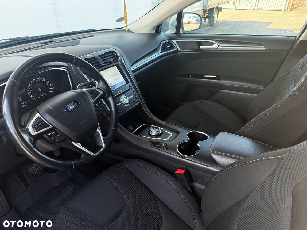 Ford Mondeo 2.0 EcoBlue Titanium - 14