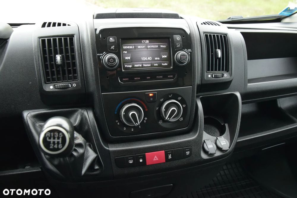 Peugeot BOXER L2H1 - 15