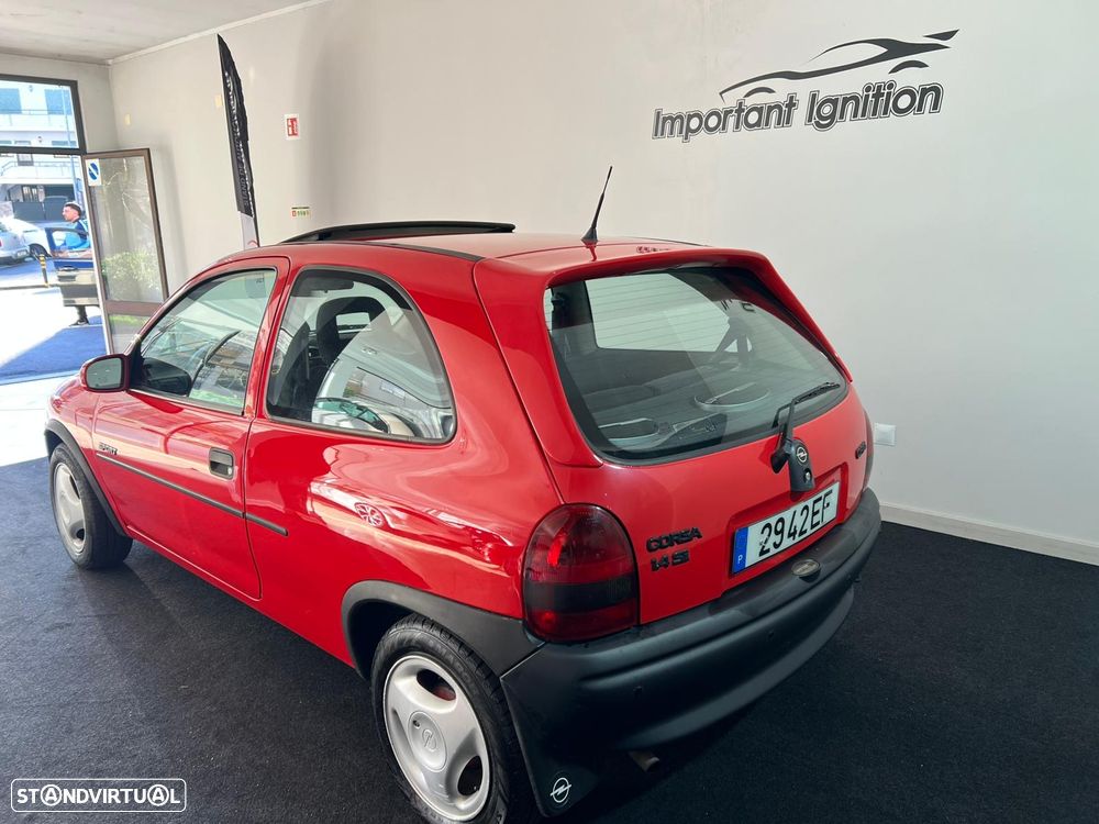 Opel Corsa 1.4 16V Sport - 4