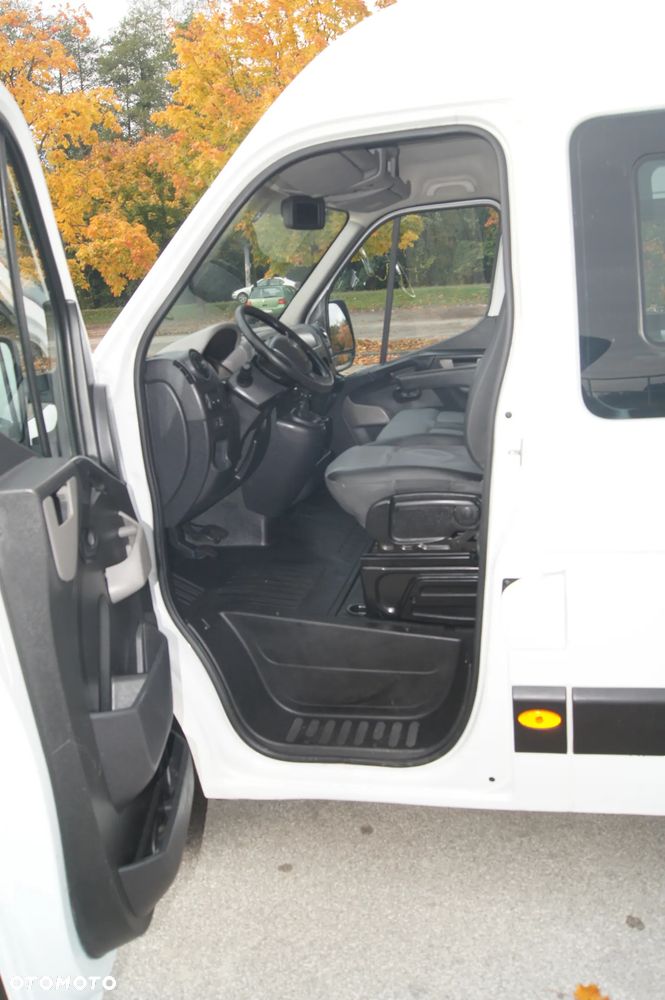 Renault Master L3H2 Doka 7-osób - 19
