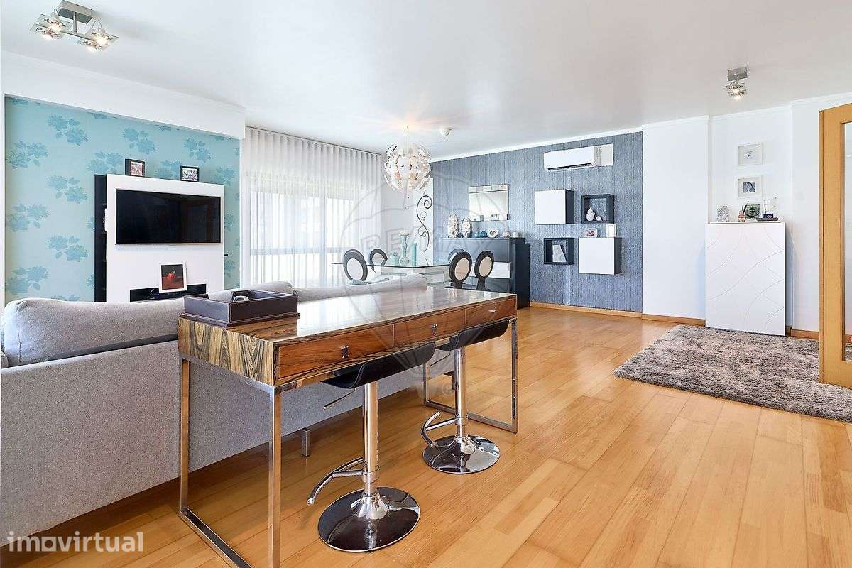 Duplex T3 para venda - Grande imagem: 2/28