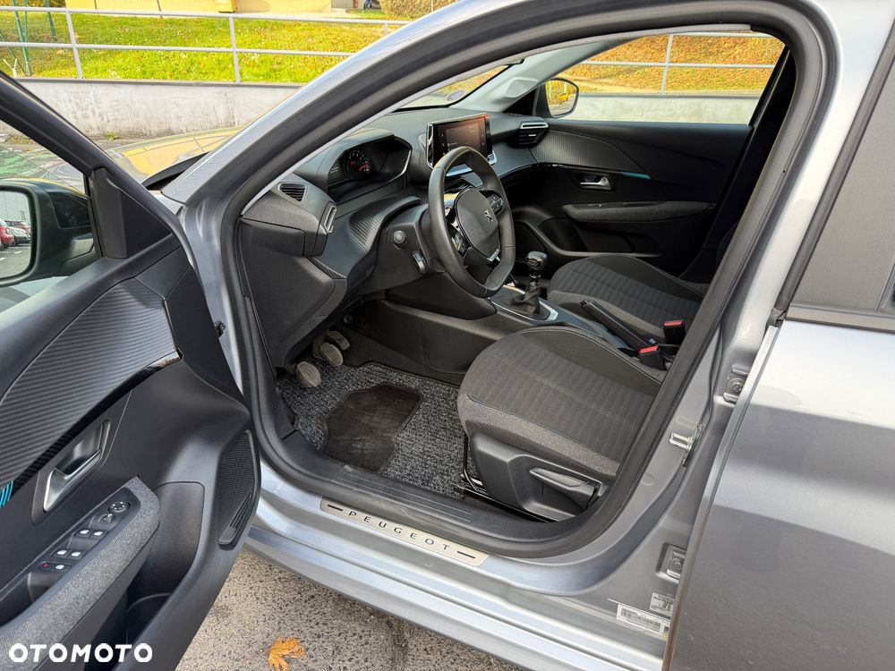 Peugeot 208 PureTech 100 Style - 19