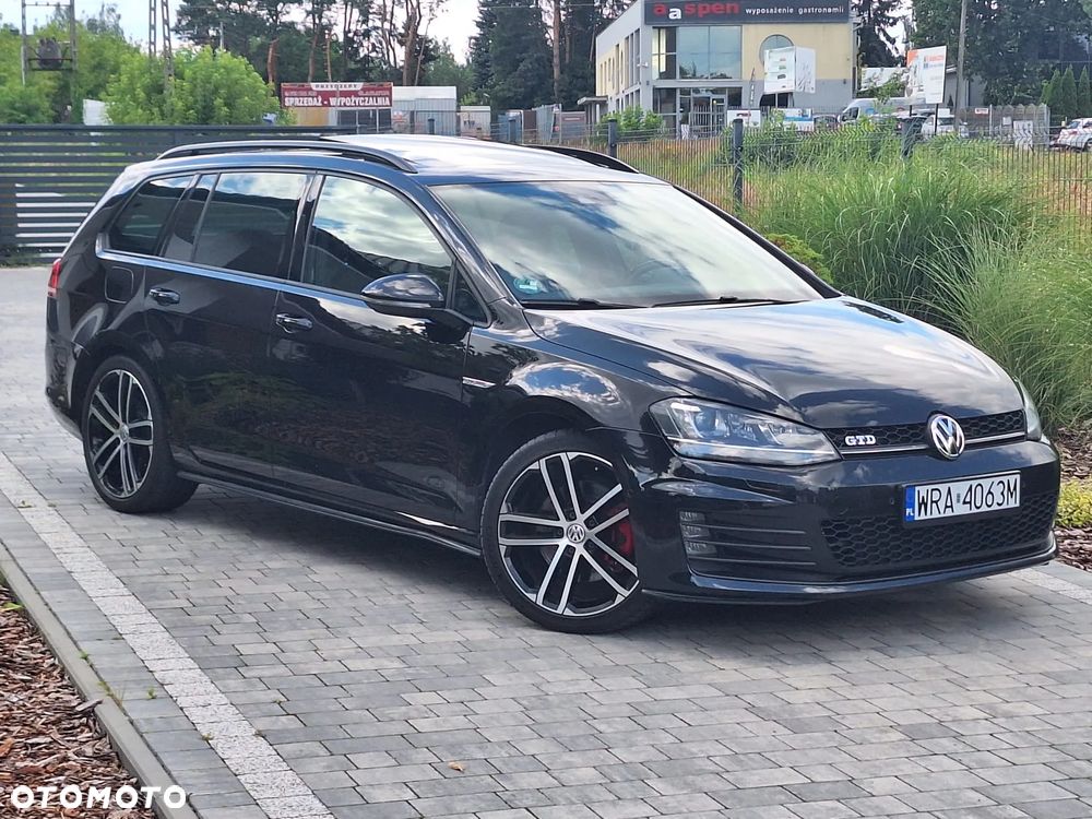 Volkswagen Golf GTD 2.0 TDI SCR DSG - 5