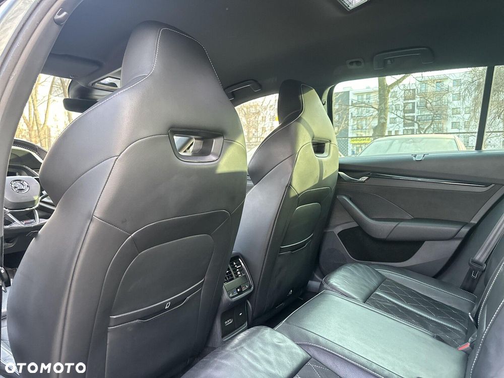 Skoda Octavia 2.0 TDI 4x4 RS DSG - 38