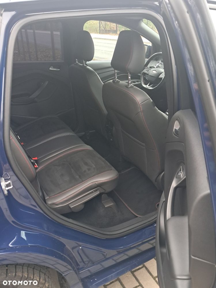 Ford Kuga 2.0 TDCi 4x4 ST-Line - 10