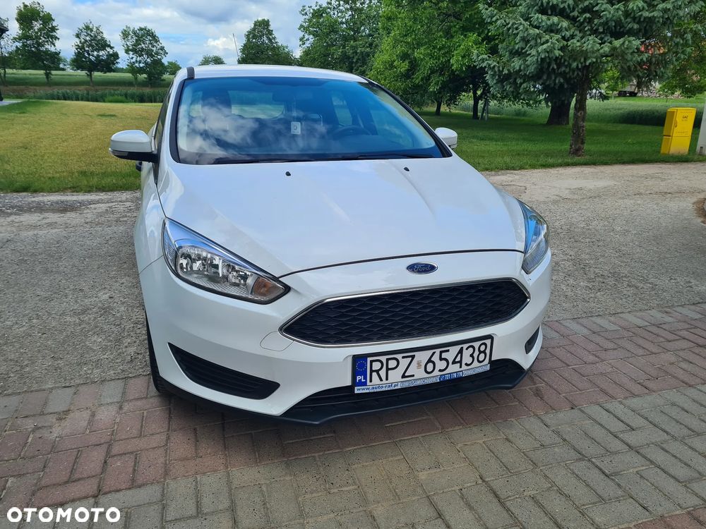 Ford Focus - 1
