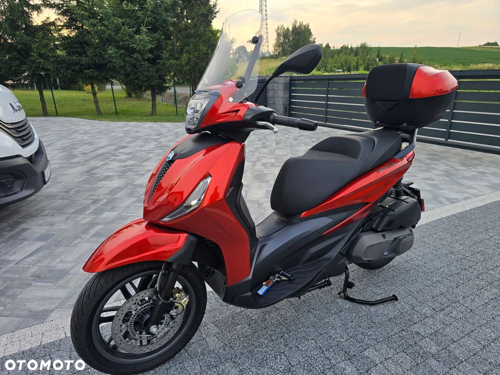 Piaggio Beverly - 24