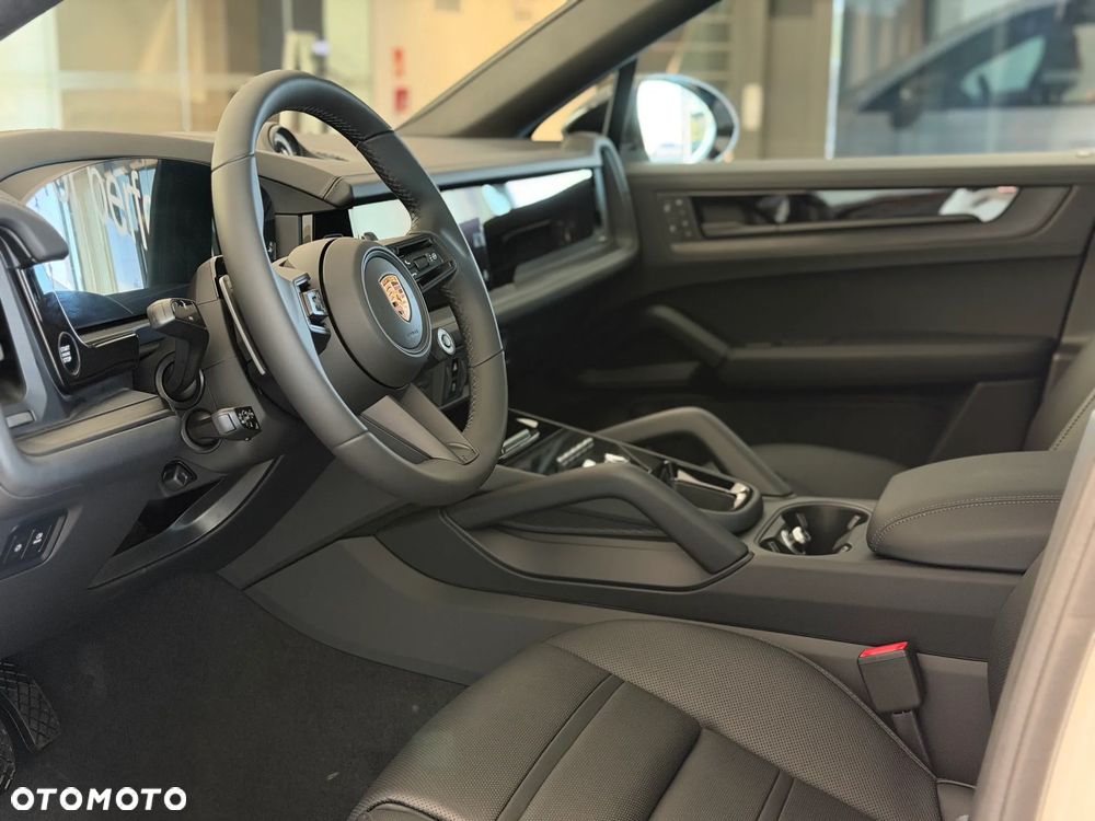 Porsche Cayenne E-Hybrid PHEV Black Edition - 12
