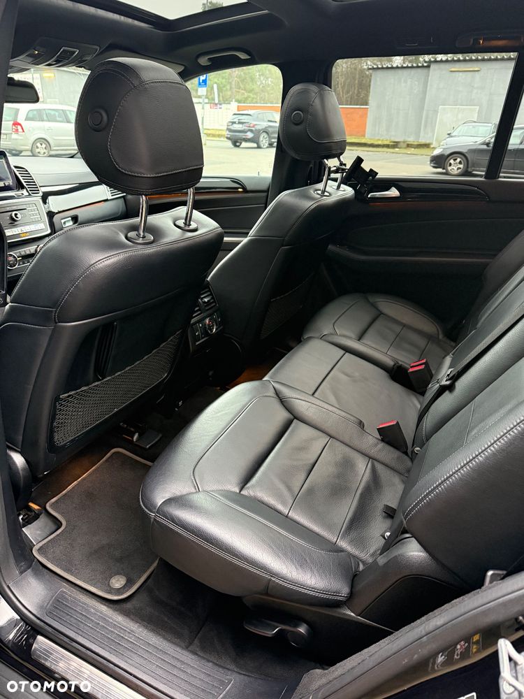 Mercedes-Benz GLS 350 d 4-Matic - 15