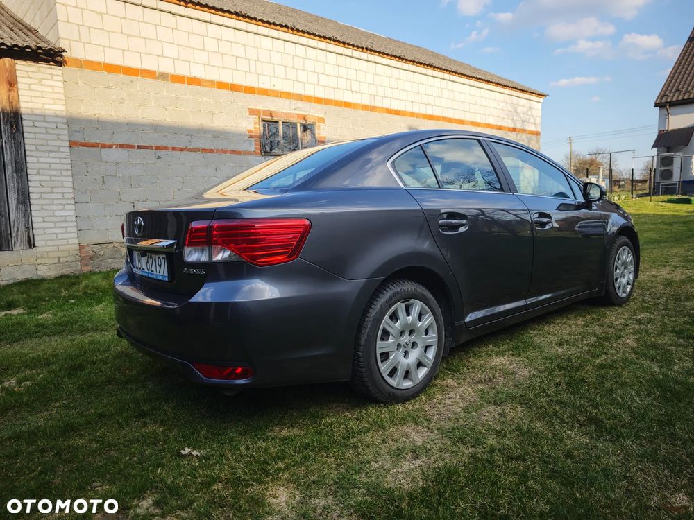 Toyota Avensis 2.0 D-4D Active - 5
