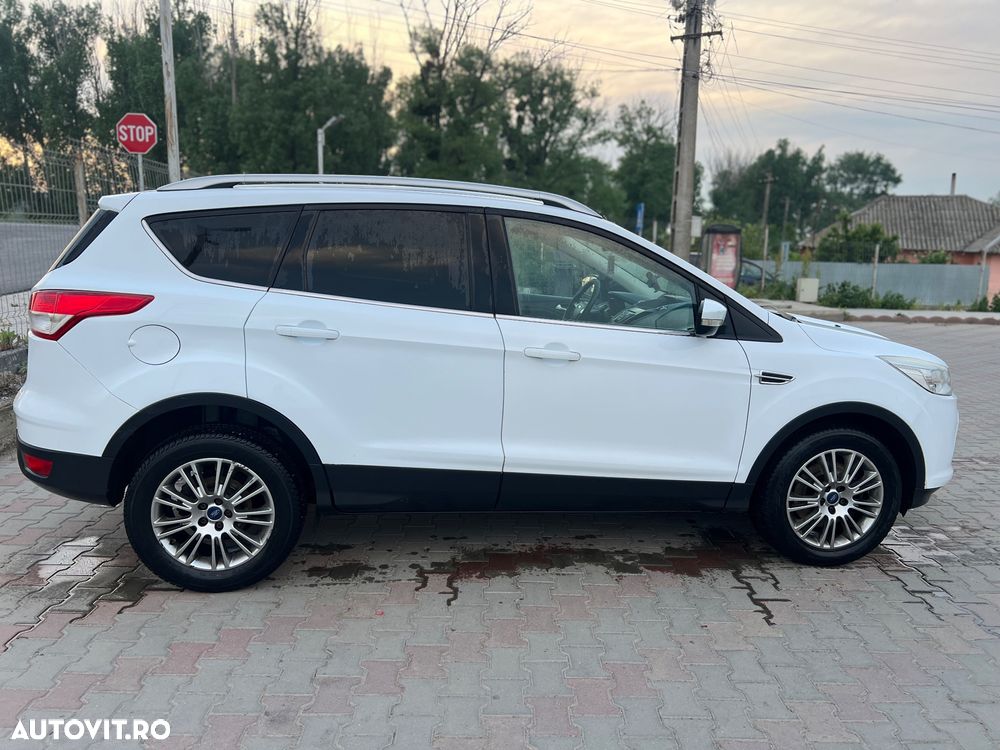 Ford Kuga - 5