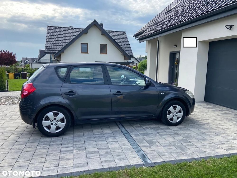 Kia Ceed 1.4 Comfort - 4