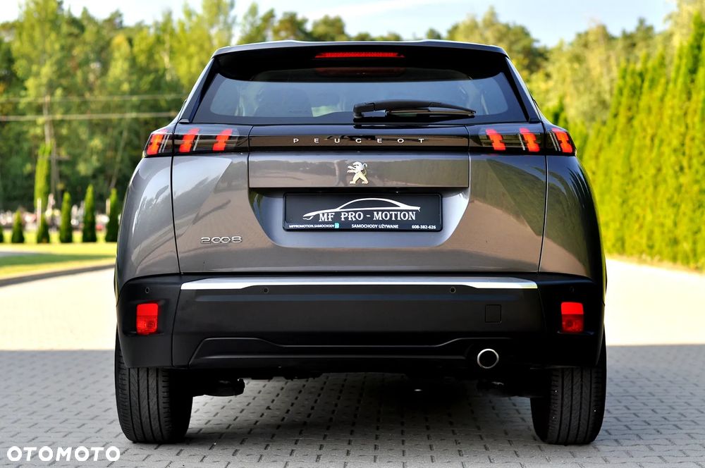 Peugeot 2008 - 13