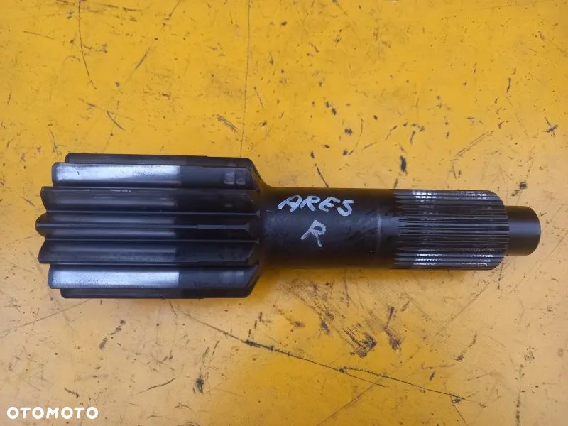 Półoś wewnętrzna prawa Claas Ares 697 - 1