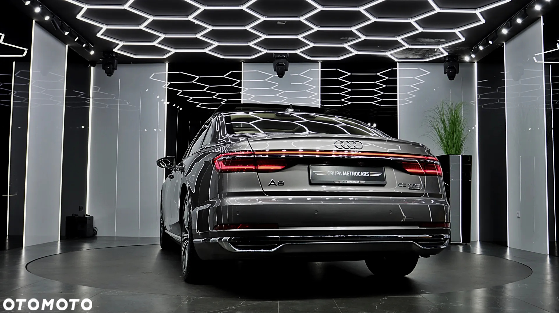 Audi A8 55 TFSI quattro tiptronic - 8