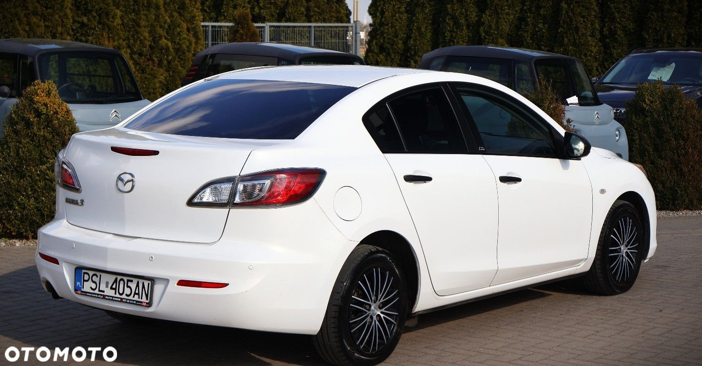Mazda 3 - 7
