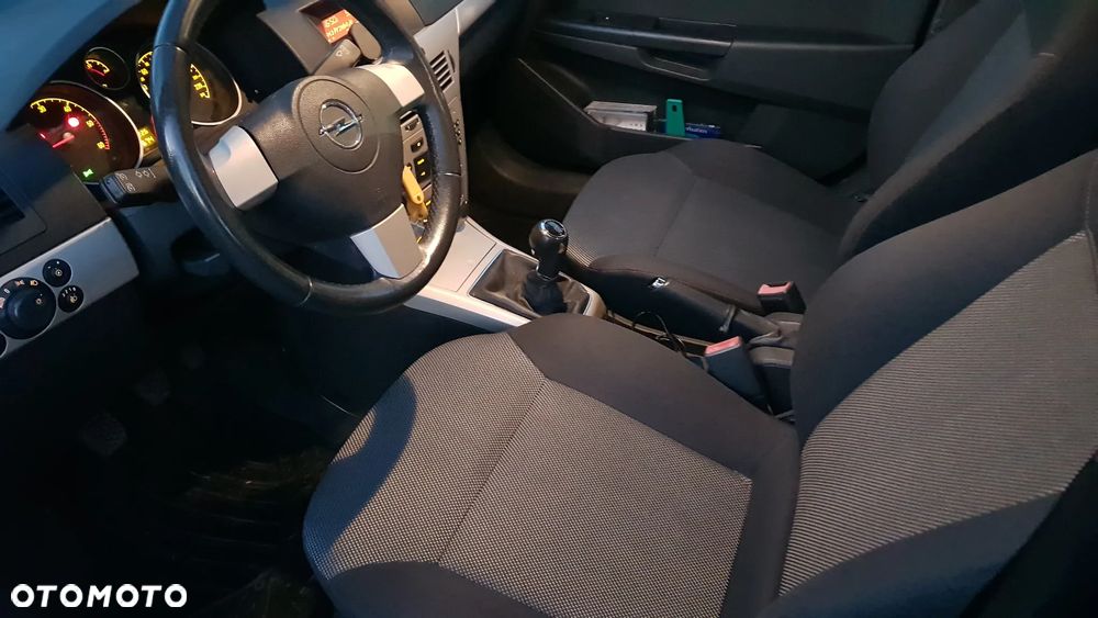 Opel Astra - 17