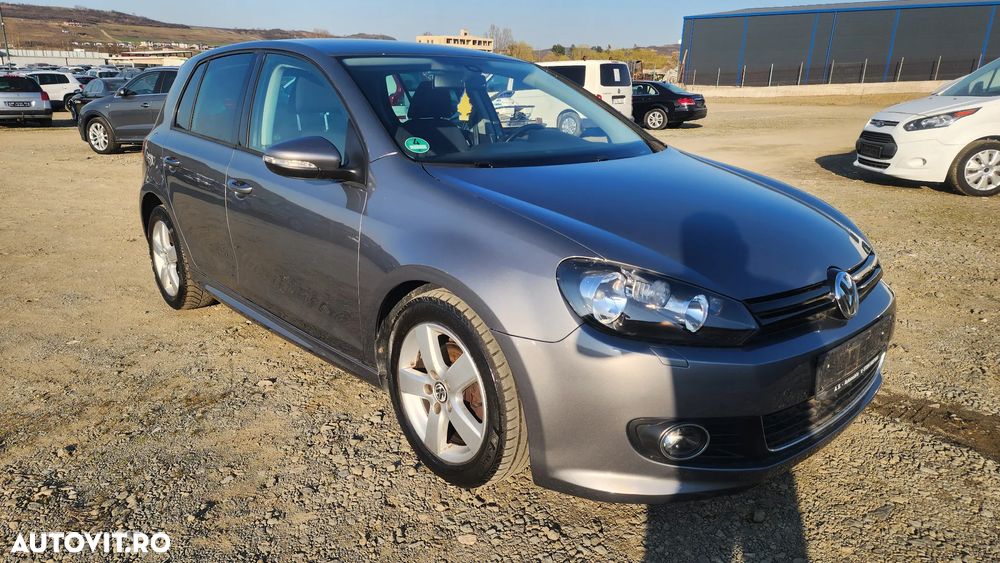 Volkswagen Golf 1.4 TSI Comfortline DSG - 2
