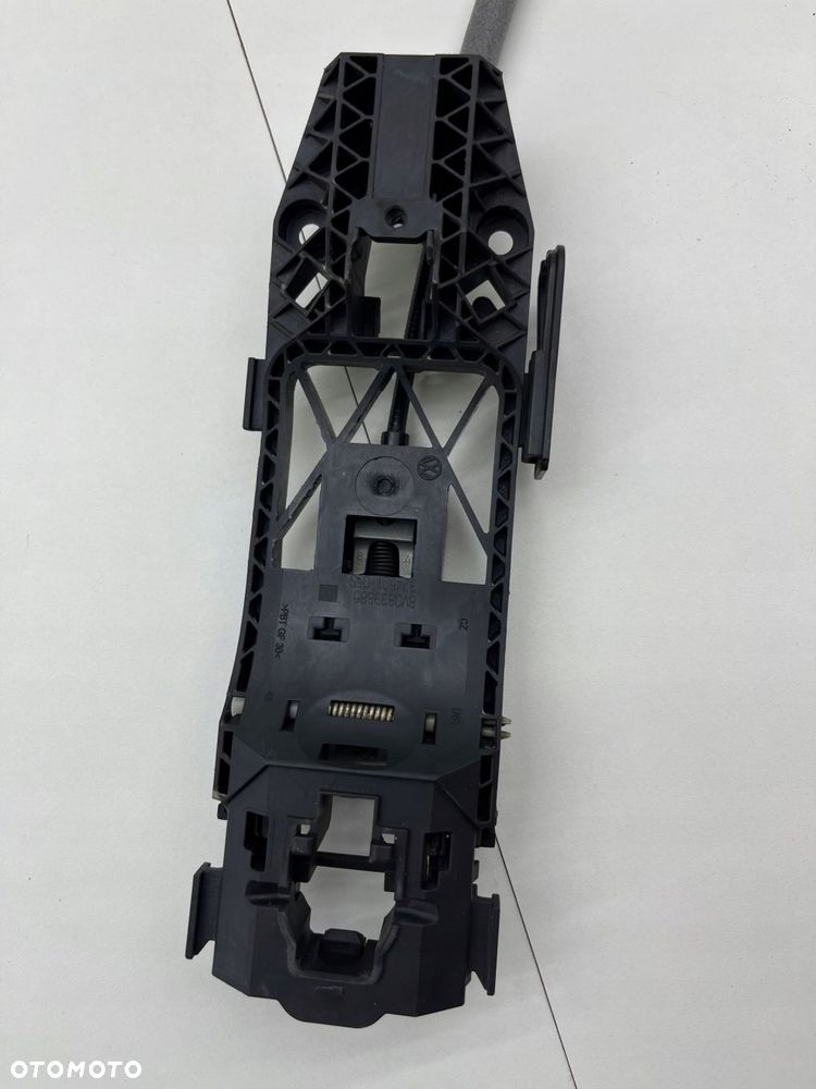 AUDI A3 8Y ZAMEK PRAWY PRZÓD KOMPLET 5N0837017E 5TB837016B - 8