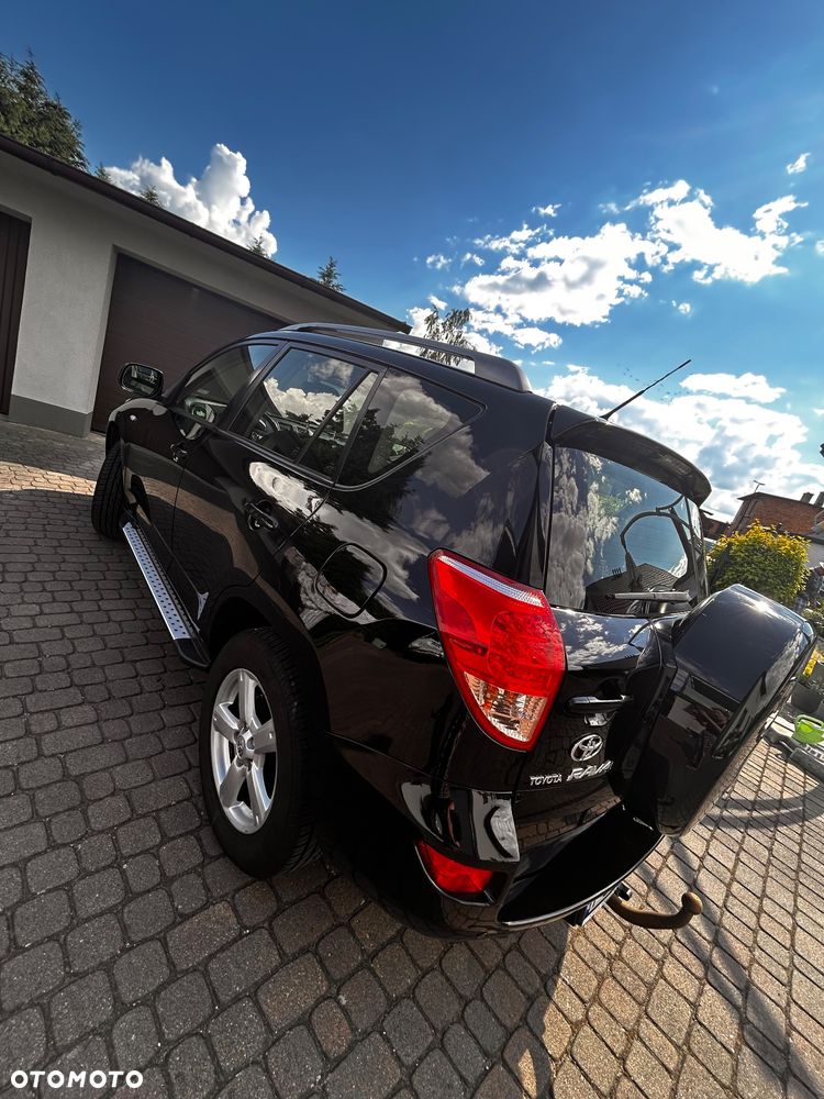 Toyota RAV4 - 13