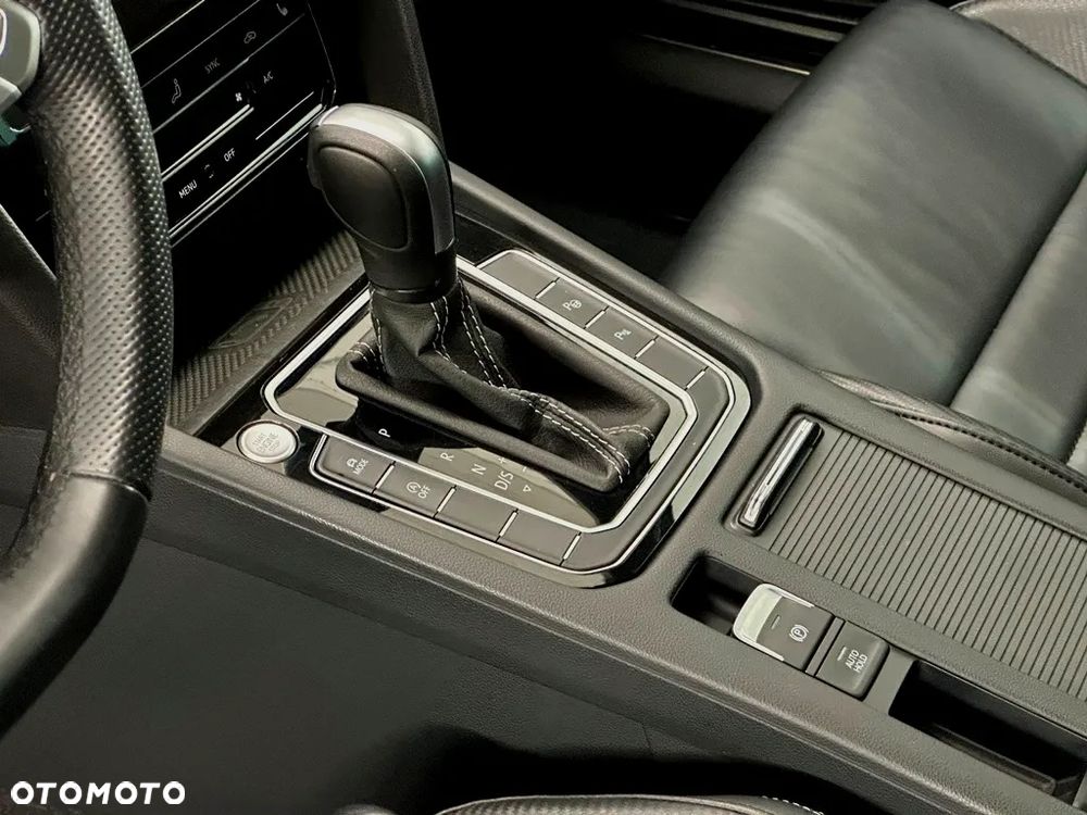 Volkswagen Passat Variant - 26