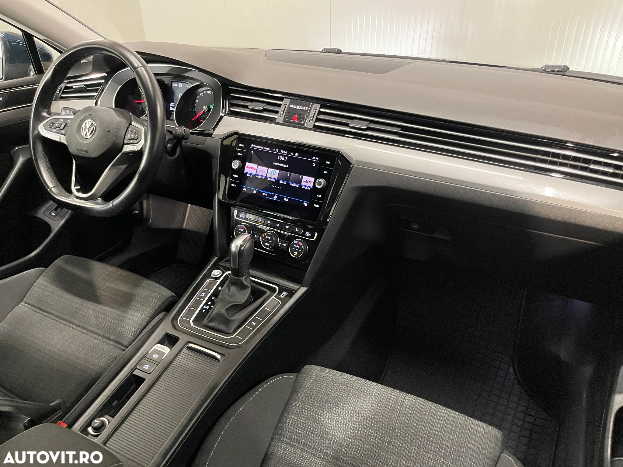 Volkswagen Passat 1.5 TSI ACT DSG Comfortline - 8