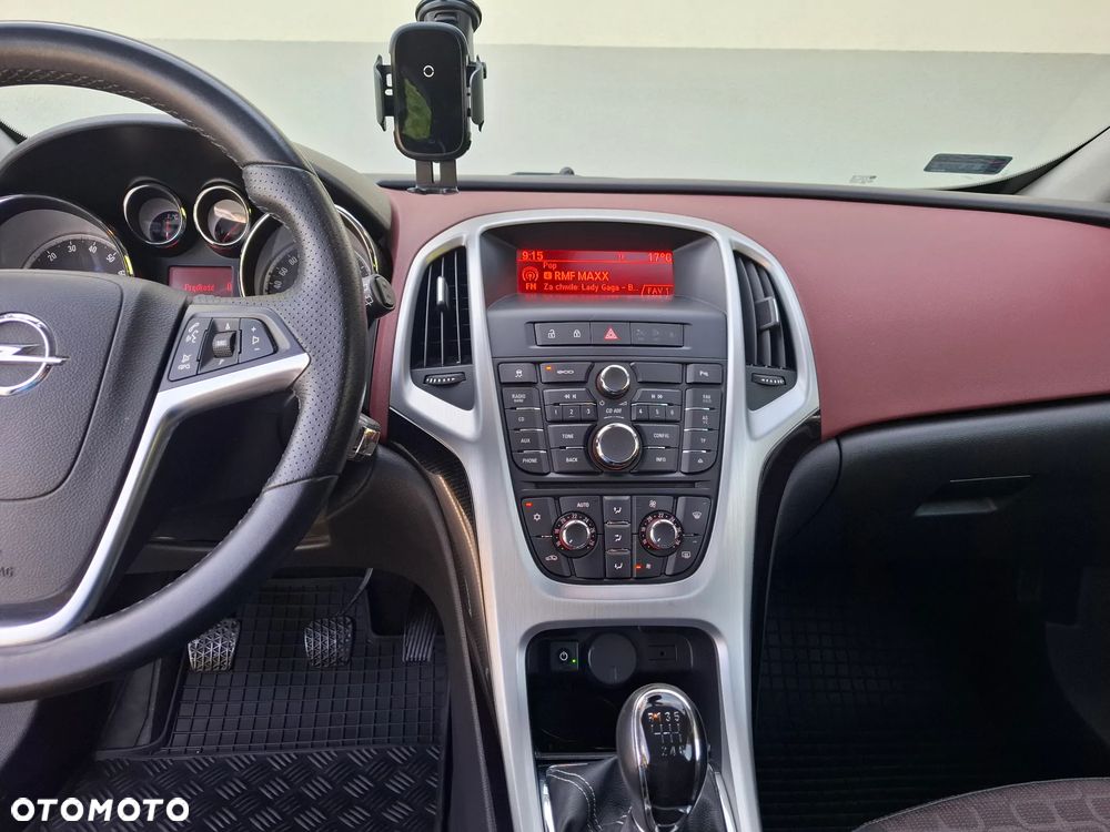 Opel Astra 1.4 Turbo - 19