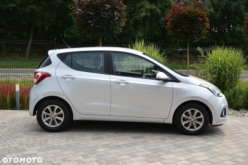 Hyundai i10 1.0 BlueDrive Premium - 6