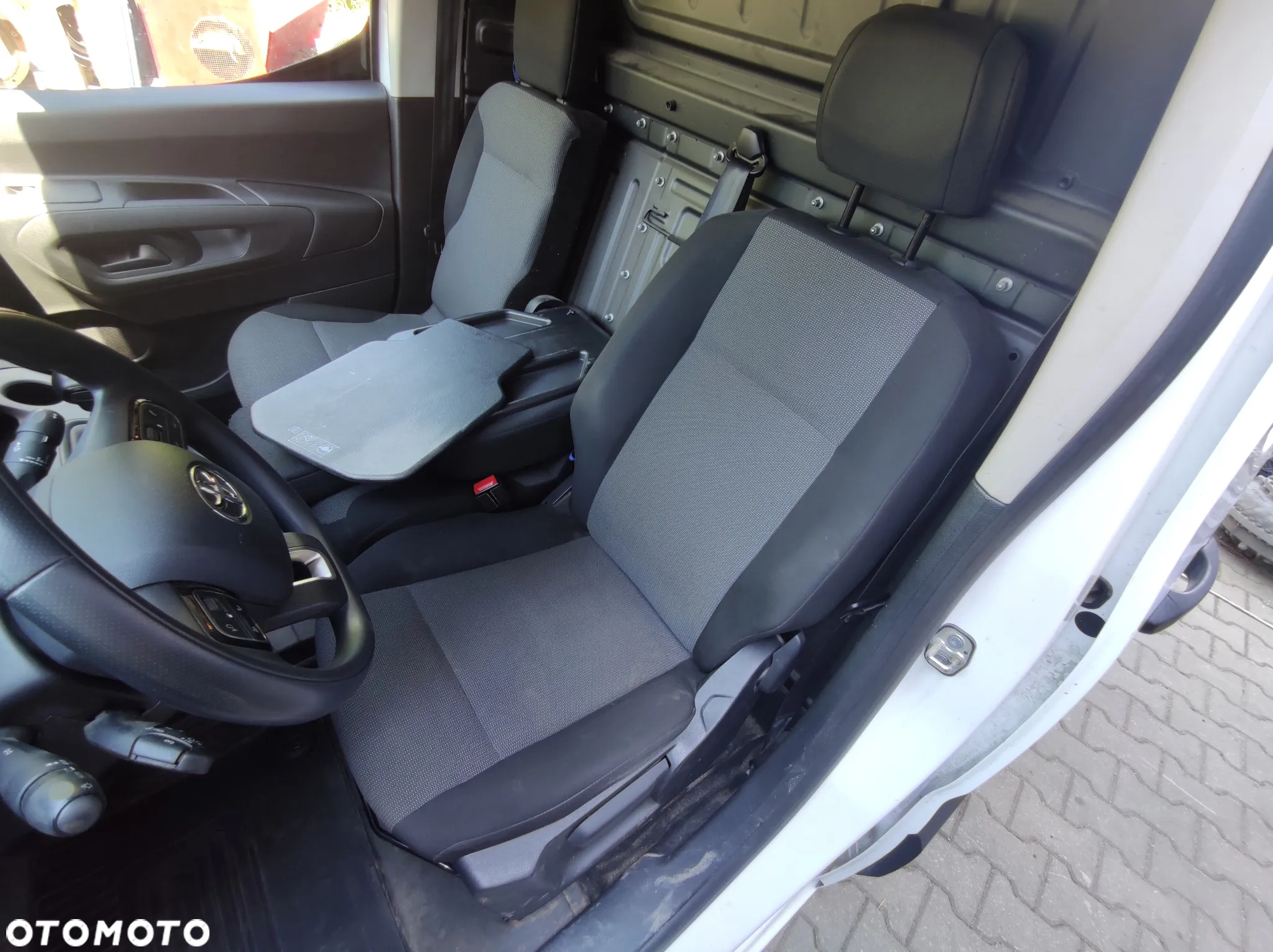 Toyota Proace City - 13