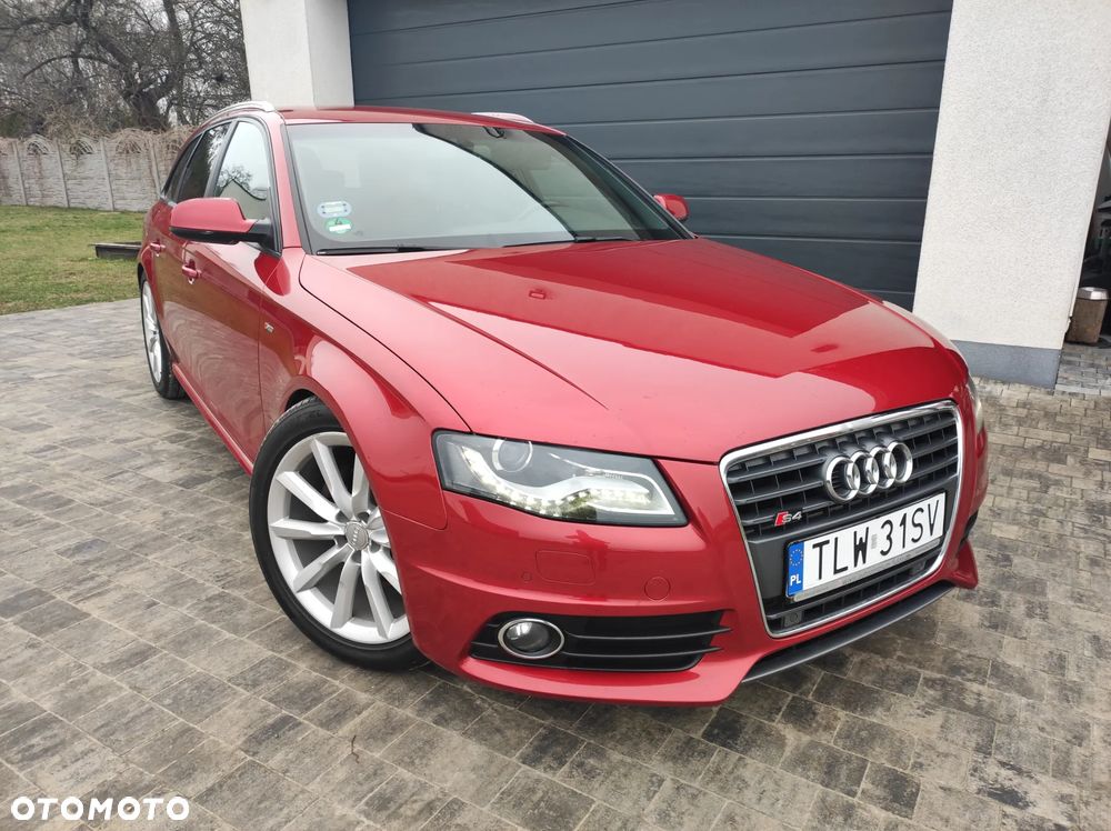 Audi A4 Avant - 11