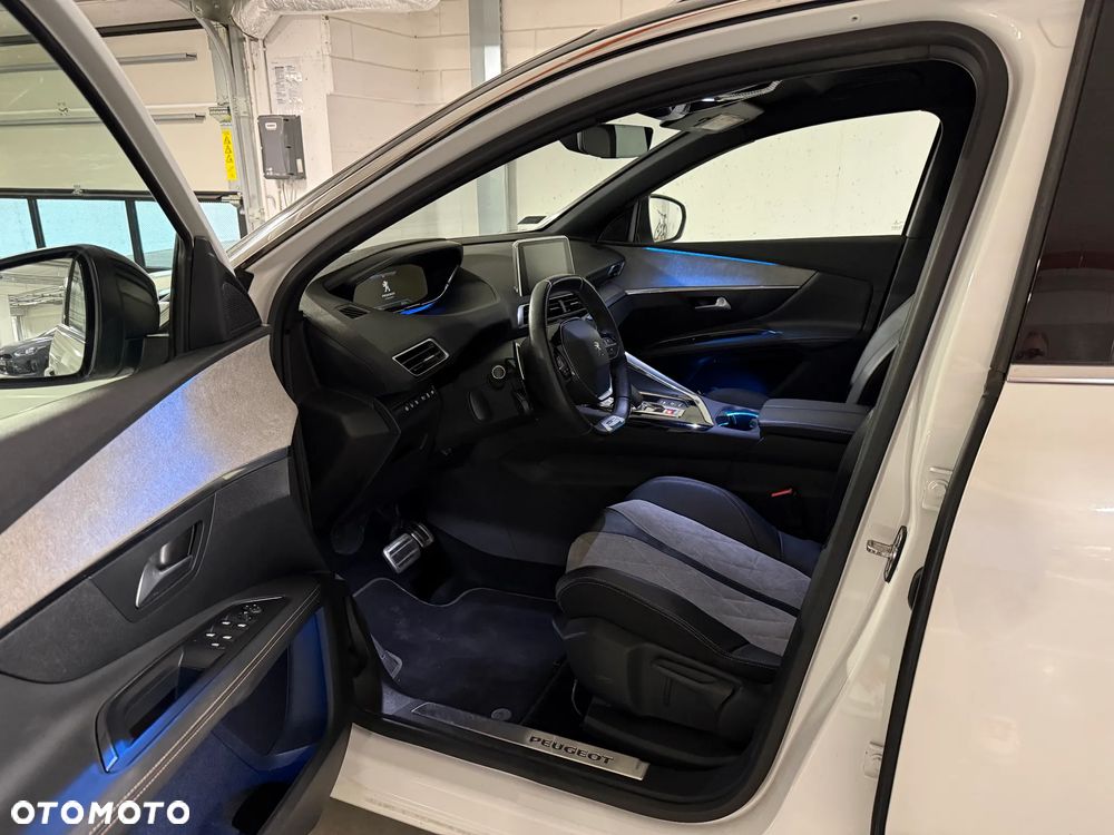 Peugeot 3008 1.6 PureTech Hybrid PHEV Allure Pack S&S EAT8 - 11