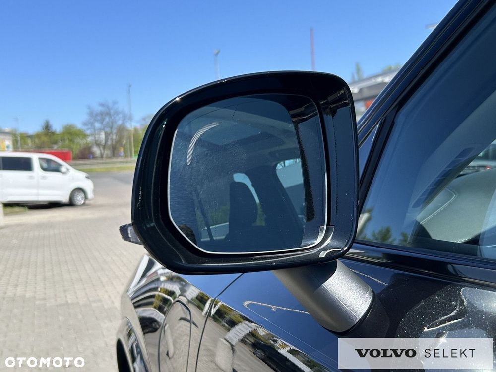 Volvo XC 90 - 12