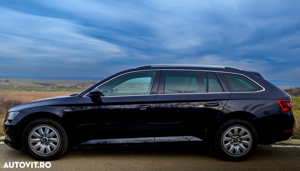 Skoda Superb 2.0 TSI 4X4 DSG L&K - 4