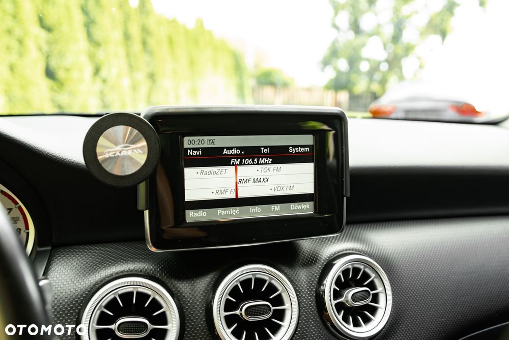 Mercedes-Benz Klasa A 250 (BlueEFFICIENCY) 7G-DCT - 34
